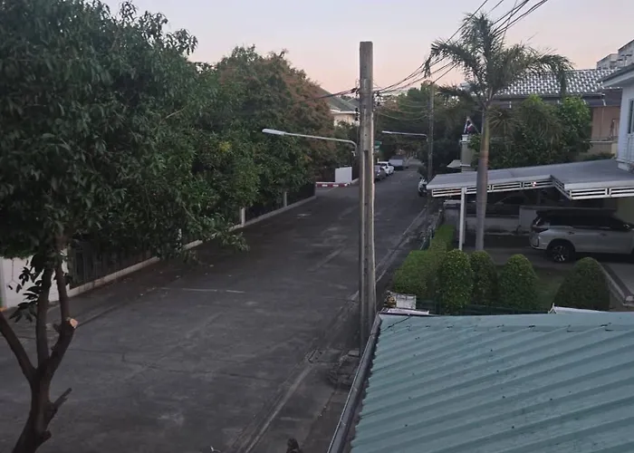 Cozy Guest In Secure Krung Thep Maha Nakhon *